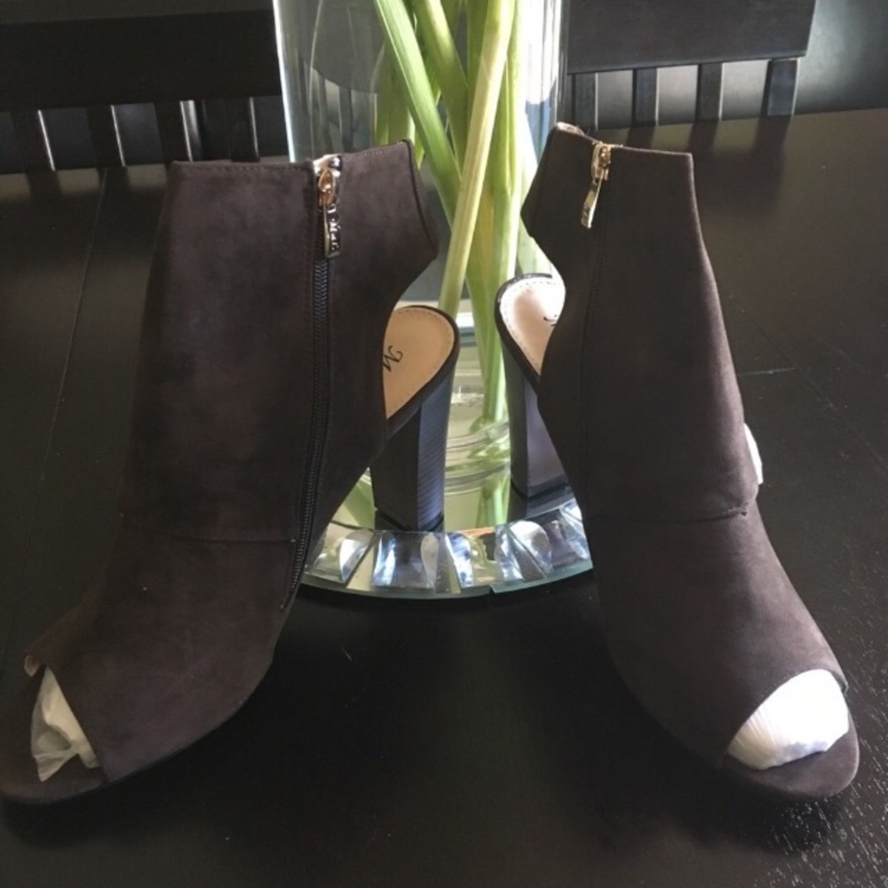 M&L Grey Faux Suede Open Back Peep-toe Boot